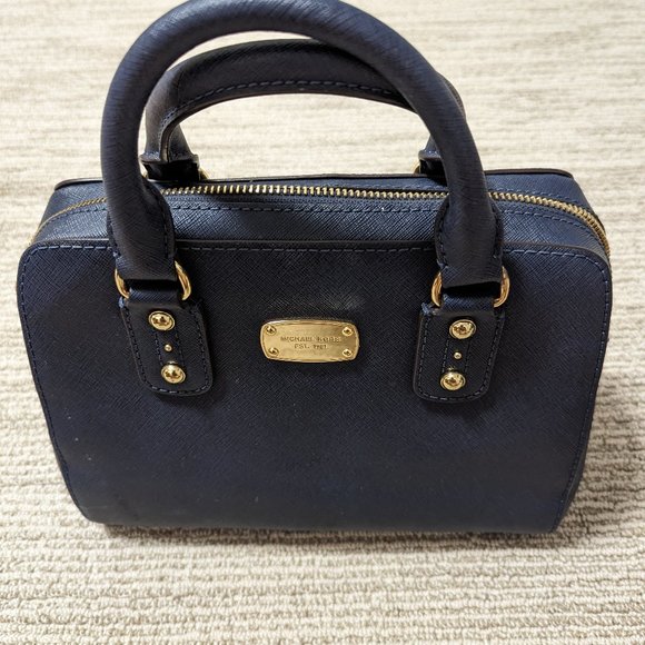 Navy Michael Kors Cross Body Bag - Excellent Condition 💙 - Picture 1 of 7